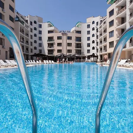 ★apartment W Kitchen&balcony Pool View ★qw★ شقة *