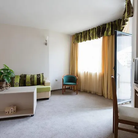 ★apartment W Kitchen&balcony Pool View ★qw★ شقة *